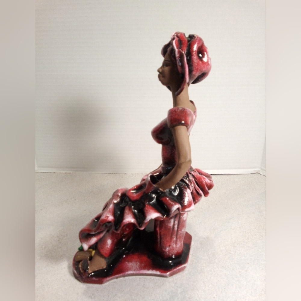 Jamaican Hand Crafted Red Clay Sculpture Market Lady Signed - Picture 2 of 9